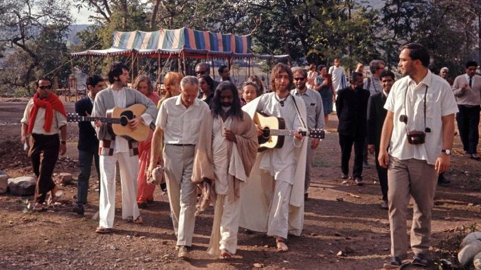 'The Beatles and India' (The Beatles y la India), en Histerias de Cine